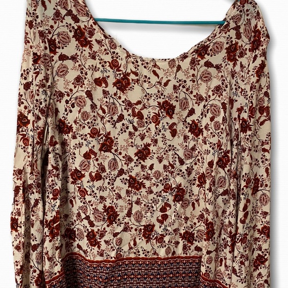 Faded Glory Tops - Flower print blouse